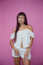 Load image into Gallery viewer, Top Lana