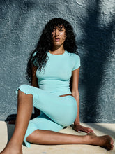Load image into Gallery viewer, Baby Blue Capris