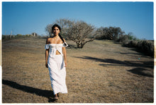 Load image into Gallery viewer, Top Lana