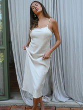 Cargar imagen en el visor de la galería, Zoey Dress Off White
