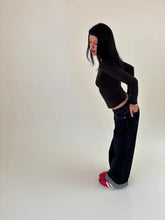 Cargar imagen en el visor de la galería, Long Sleeve Bamboo Shirt Negro