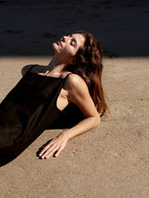 Cargar imagen en el visor de la galería, Verano Dress Black